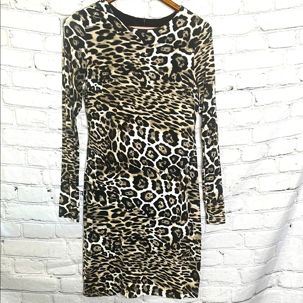 Karen Kane Leopard Print Long Sleeve Dress Size Medium Excellent Condition